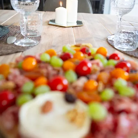 Le Repaire De Melusine - De Charme Et