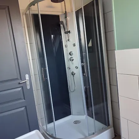 Le Repaire De Melusine - De Charme Et 住宿加早餐酒店 3*