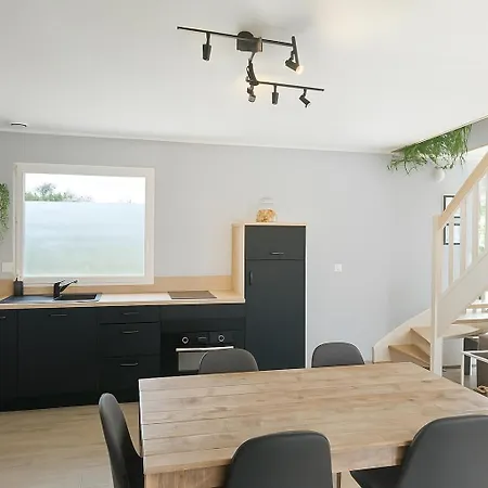 Le Repaire De Melusine - De Charme Et