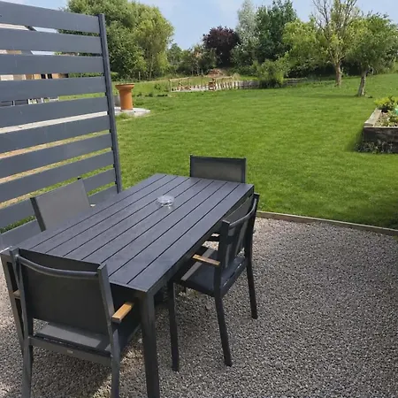 Le Repaire De Melusine - De Charme Et B&B 3*